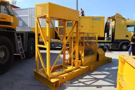 Pozostałe 2016 [div] Nord Drivesystems Winde für Walzasphaltsilo * NEU (3)