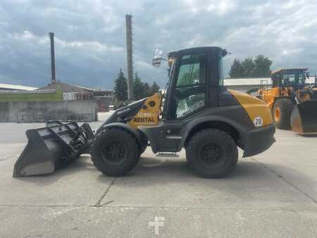 Kolové nakladače 2023 Mecalac AF 1200 (1)