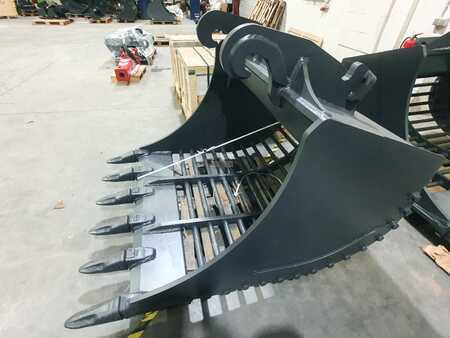 Anbauteile 2022 Tokfrez Sieblöffel KAT3D-1400mm, CW40 (2)