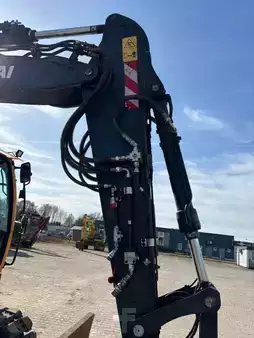 Korečková rýpadla 2023 Hyundai HX 130 ALCR (13)