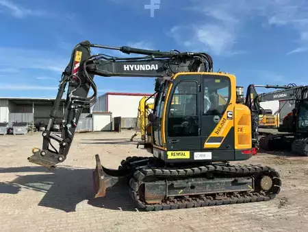 Korečková rýpadla 2023 Hyundai HX 130 ALCR (2)