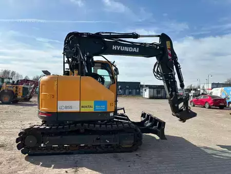 Korečková rýpadla 2023 Hyundai HX 130 ALCR (6)