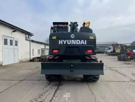 Mobilní bagry 2025 Hyundai HW140A (4)
