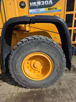 Kolové nakladače 2022 Hyundai HL 930 A * 3. Kreis * (14)