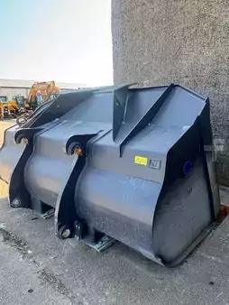 Kerekes rakodó 2024 Hyundai HL 970 A * 500 H * (14)