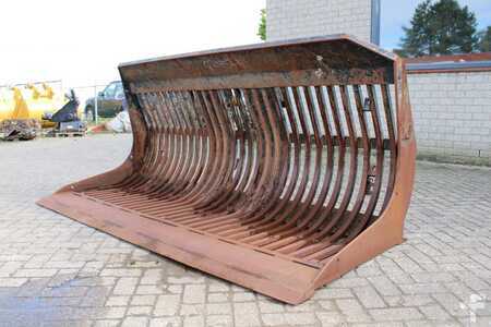 Vedlegg 0 Verachtert Skeleton Bucket UG-50-270-N.I.N. (1)