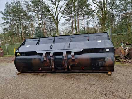 Přídavná zařízení 2020 Eurosteel Loading Bucket WP-5000 (2)