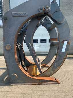 Anbauteile 0 Volvo Boomstam grijper (1)