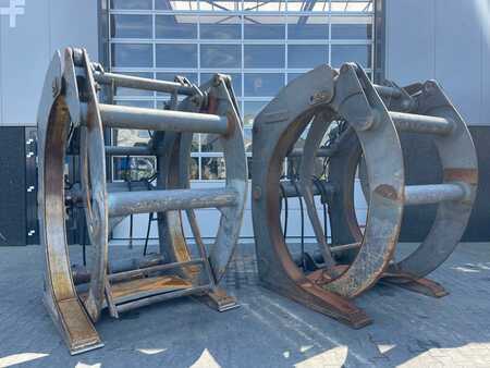 Anbauteile 0 Volvo Boomstam grijper (2)