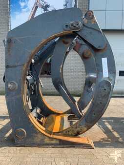 Anbauteile 0 Volvo Holzgreifer (1)