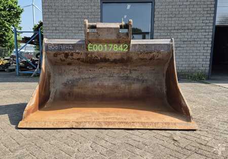 Liitteet 0 [div] DITCH CLEANING BUCKET Verachtert NG-5 2000 OQ80 (1)