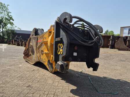 Liitteet 0 [div] Hydraulische Schrottschere IRP36X-CW55-3600kg (3)