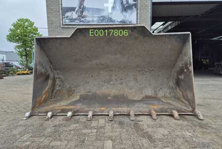 Liitteet 0 Verachtert LOADING BUCKET VERACHTERT WPH-110-30-300-SSX-sys-2006/7 (1)