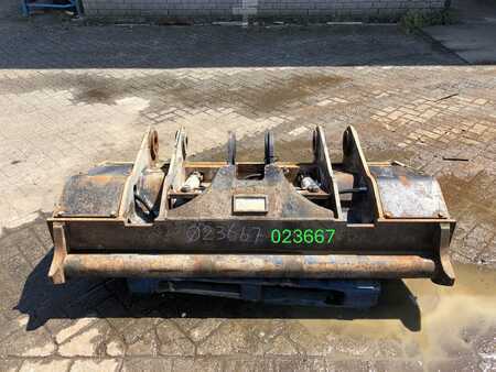 Liitteet 0 Caterpillar Hydraulic quick coupler SW2109 CAT950-K/M (1)