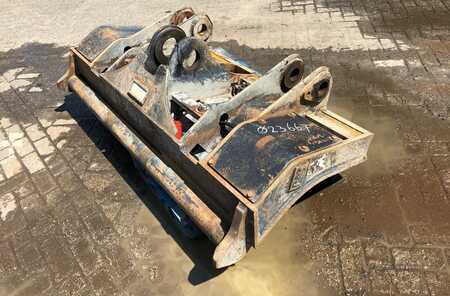 Liitteet 0 Caterpillar Hydraulic quick coupler SW2109 CAT950-K/M (2)