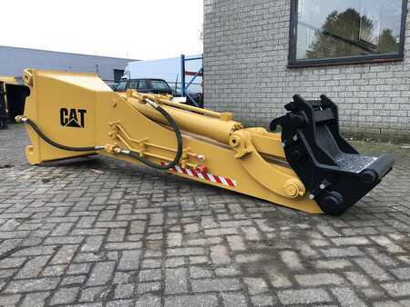Přídavná zařízení 0 Caterpillar Verlengstuk CAT-KM-3300-CW55S-CW40 (2)