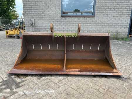 Påbygningsaggregater 0 Verachtert DITCH CLEANING BUCKET NG-4-2000-CW40 (1)