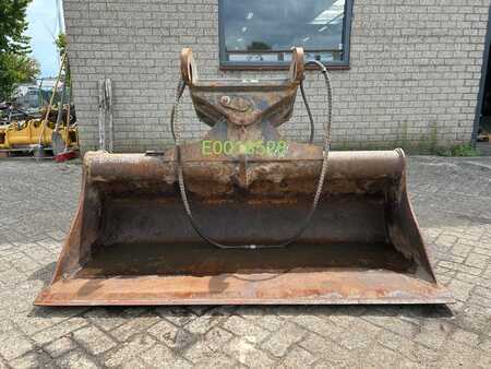 Muut 0 [div] TILTABLE DITCH CLEANING BUCKET NGT-4-1800-CW40 (1)