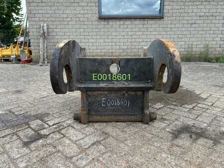 Liitteet 0 [div] ADAPTER CAC-CW55S-CW40 (1)