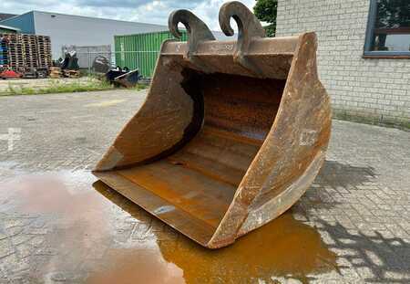 Liitteet 0 [div] EXCAVATION BUCKET HH-5-120-1700-CW55S (2)