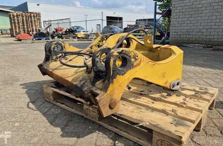 Přídavná zařízení 0 Caterpillar HYDRAULISCHE SNELWISSEL PW2506 CAT 938 (3)