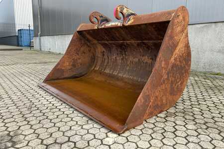 Work Tools 0 Verachtert GRABENRAUMLÖFFEL DC-4-2100-2,04-PH-CW40 (2)