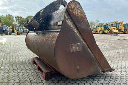 Implementos 2022 [div] DITCH CLEANING BUCKET DC-5-2400-2,68-PH-CW55S (3)