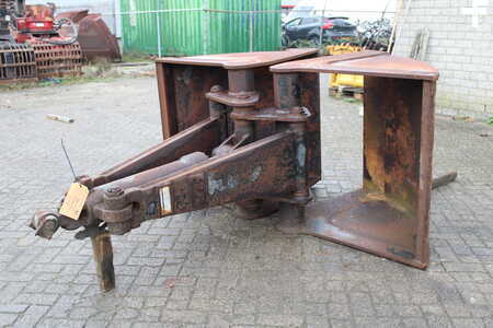 Attrezzatura 2014 [div] ZWEISCHALENGREIFER CTV-1.0 (1 CYLINDER) (3)