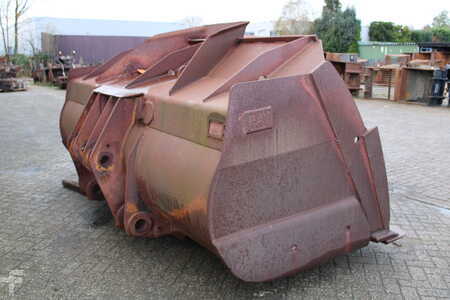 Attrezzatura 0 [div] LOADING BUCKET GP-10-3500-CAT 980 (2)