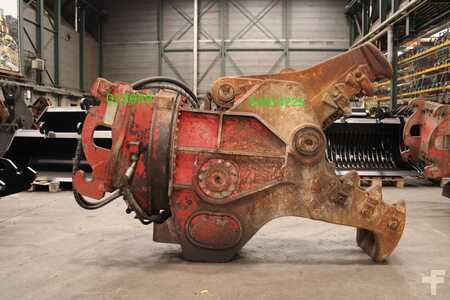 Attrezzatura 0 [div] MULTI PROCESSOR VHC-30-CW-40 (1)