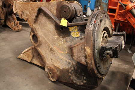 Ráépithetö részek 2019 Caterpillar MULTI PROCESSOR MP332-P JAW (3)