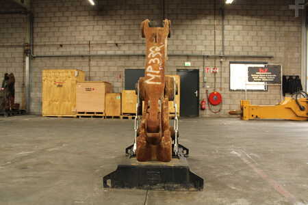 Muut 2019 Verachtert MULTI PROCESSOR MP332 CC-BEK (1)