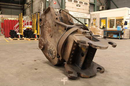 Attachments 2016 [div] MULTI PROCESSOR MP324-YOKE (2)