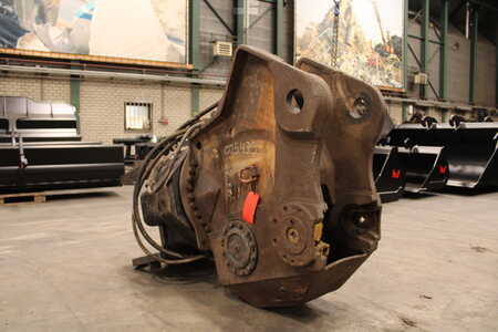 Attachments 2016 [div] MULTI PROCESSOR MP324-YOKE (3)