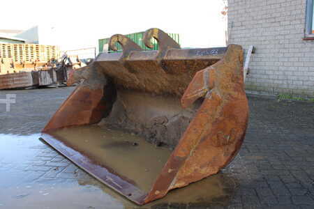 Ráépithetö részek 0 Verachtert DITCH CLEANING BUCKET NG-3-50-2000-CW40-1600L (2)