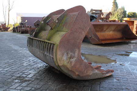 Ráépithetö részek 1998 Verachtert SKELETON BUCKET RH-3-1350-CW30 (2)