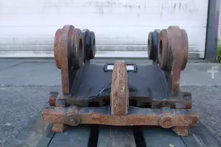Osprzęt 2016 Caterpillar HYDRAULIC QUICK COUPLER CW-40-H.4.N. (1)