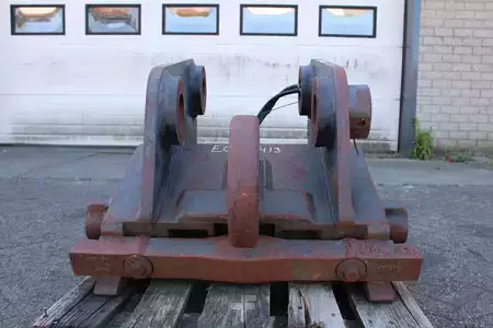 Implementos 2012 [div] HYDRAULISCHE SCHNELLWECHSLER CW-45-H.6.N. (1)