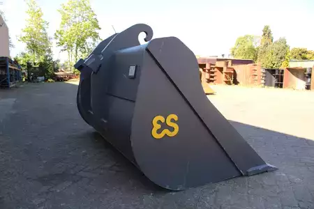 Påbygningsaggregater 2026 [div] DITCH CLEANING BUCKET NG-4-2200-2.13-N.H.L. ES CW40 (3)