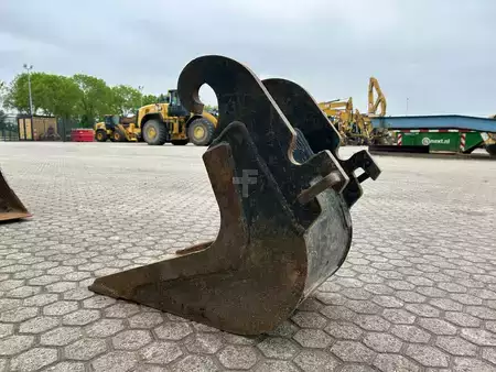 Påbygningsaggregater 2020 [div] EXCAVATION BUCKET BN66-400-CW10 (3)