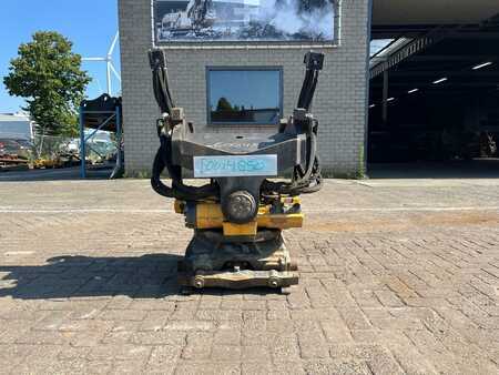 Liitteet 0 Engcon Engcon tiltrotator EC226 (1)