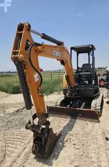 Mini excavators 2019 Case CX37C (1)