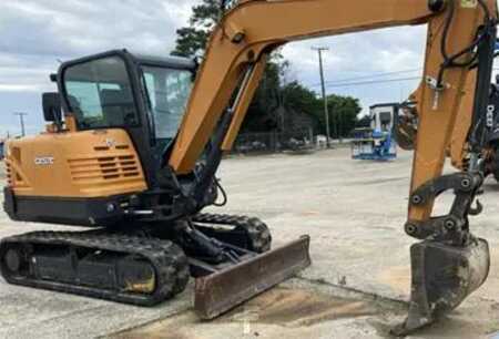 Mini excavators 2020 Case CX57C (1)