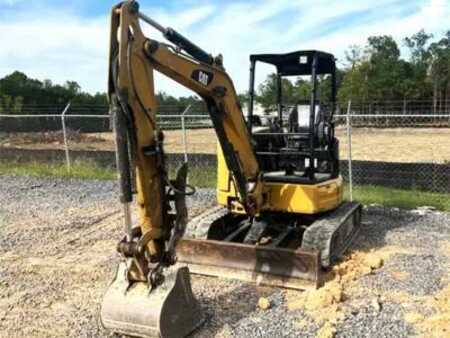 Mini excavators 2019 Caterpillar 303.5E2 CR (1)