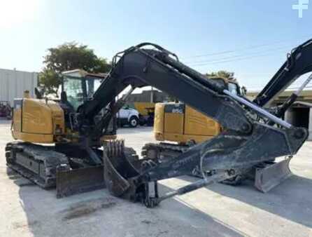 Mini excavators 2019 John Deere 85G (2)