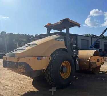 Asphalt compactors (tandem) 2017 Volvo SD115B (4)