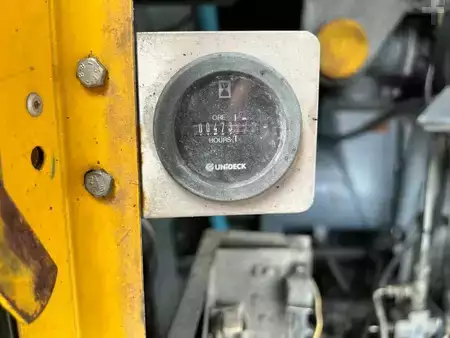 Rotary Drilling Rig 0 Sisu 12E480 6x6 water well drill atlas copco XRV410 (14)