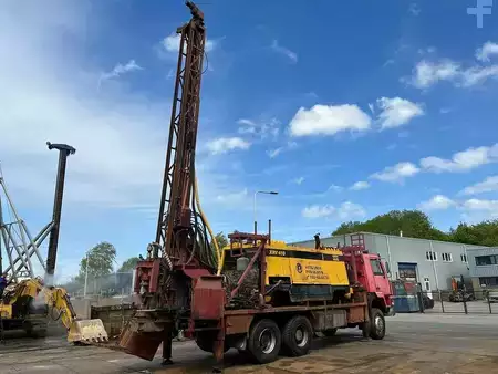 Rotary Drilling Rig 0 Sisu 12E480 6x6 water well drill atlas copco XRV410 (3)