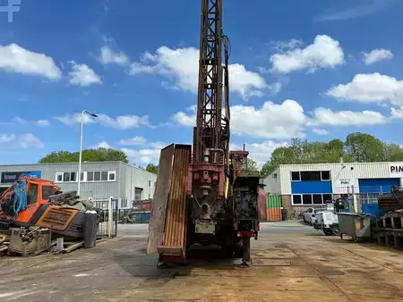 Rotary Drilling Rig 0 Sisu 12E480 6x6 water well drill atlas copco XRV410 (4)
