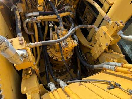 Caterpillar CAT 325 C